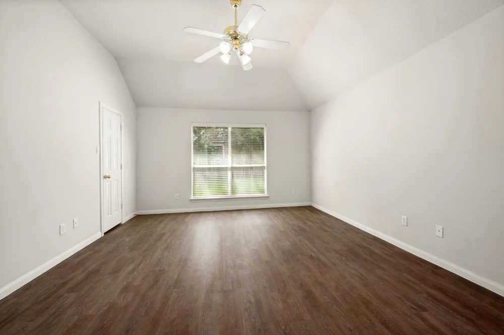 3722 Northshore Drive Montgomery, TX 77356