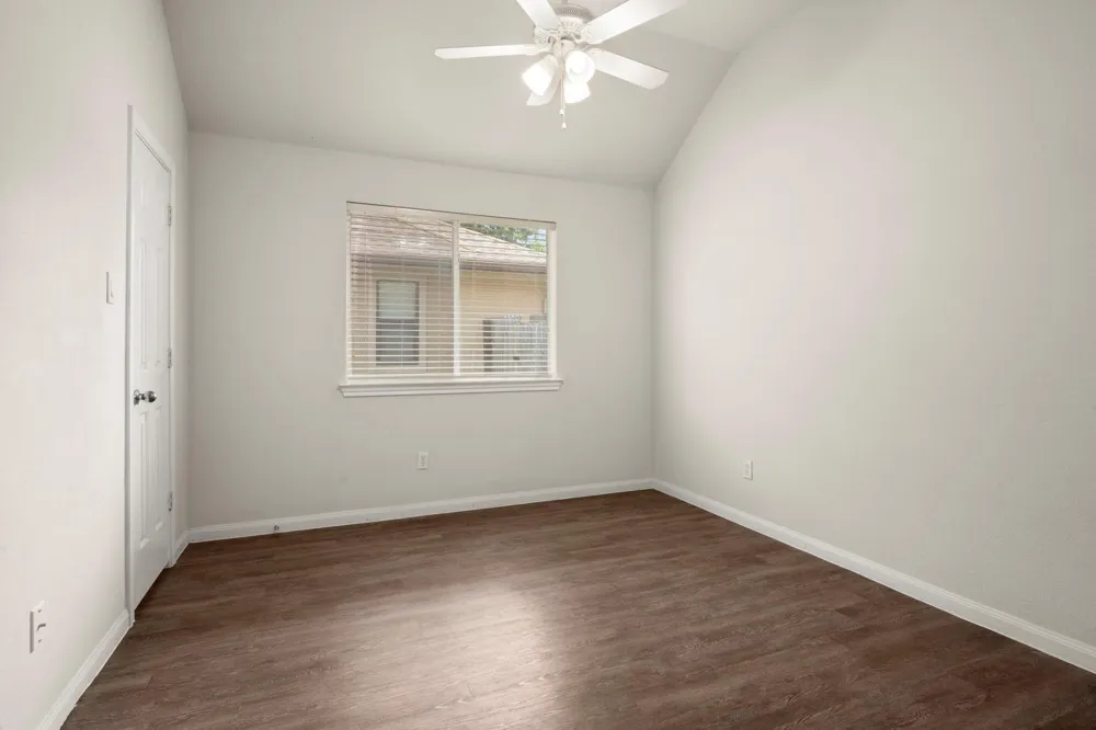 3722 Northshore Drive Montgomery, TX 77356