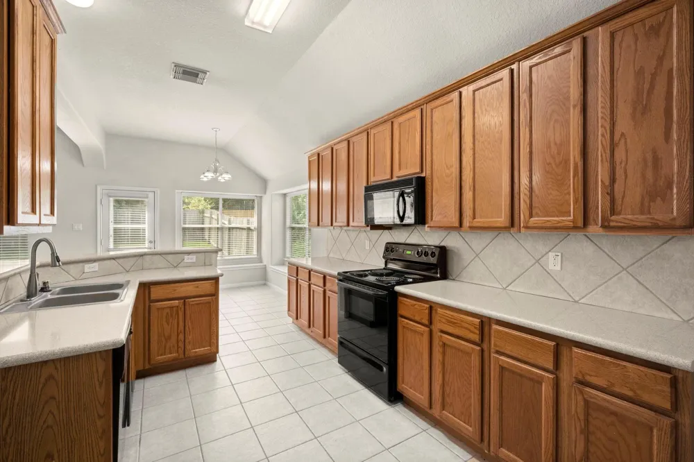 3722 Northshore Drive Montgomery, TX 77356