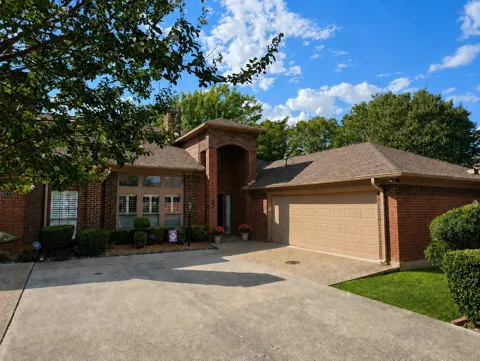 6615 Waterwood Circle
