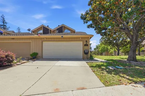 16835 Sorrel Way