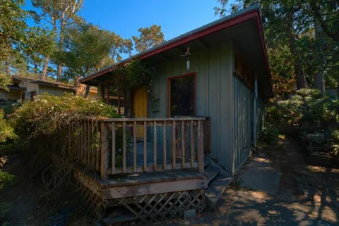 1019 Hillside Avenue