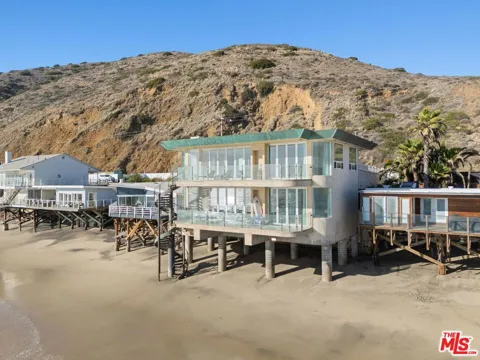 11344 Pacific Coast Highway