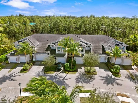 6973 Avalon Circle #1406
