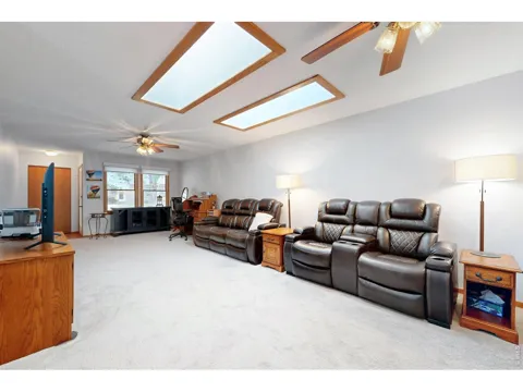 1942 W 17th Street