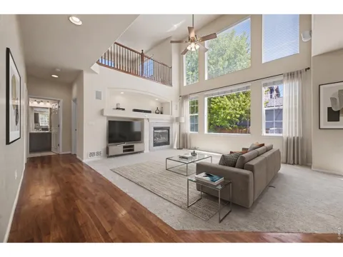 11706 Mobile Street