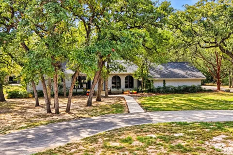 111 Post Oak Drive
