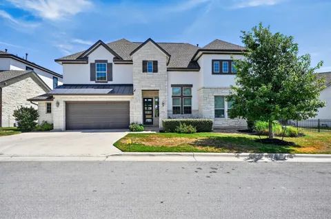 2400 Sunset Vista Circle #39