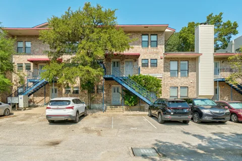 1404 Norwalk Lane #206