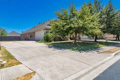 18745 Candace Loop