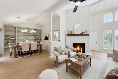 7903 TEALWOOD TRAIL