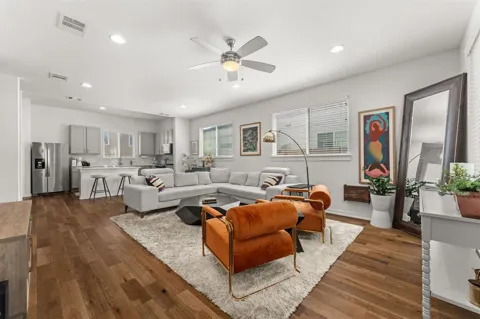 6800 Menchaca Road #37