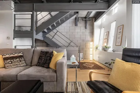 4801 S Congress Avenue #P3