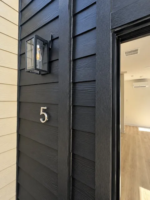 605 E 55th Street #5