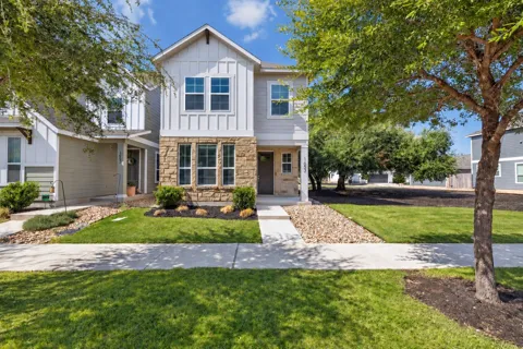 1653 Coral Sunrise Trail
