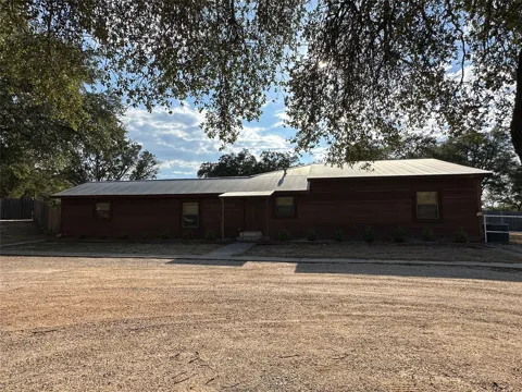19605 Bee Creek Tavern Road