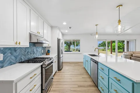 114 Agarita Drive