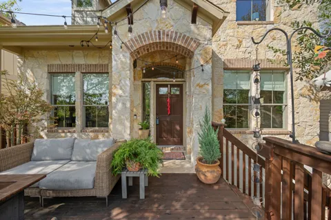11400 Parmer Lane #7