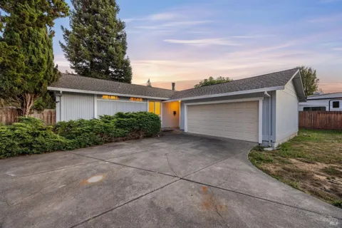 7343 Corsica Court