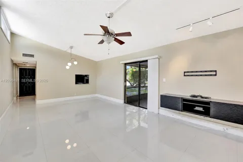 5701 Swordfish Cir