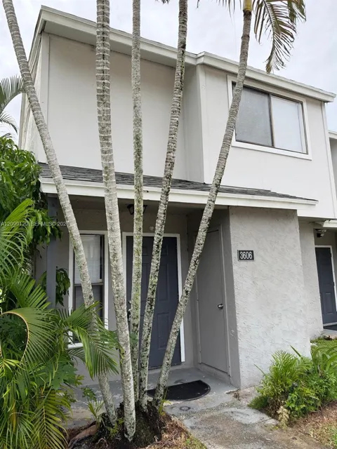 3606 Inlet Cir #0