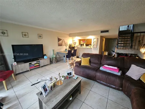 8401 W Sample Rd #10