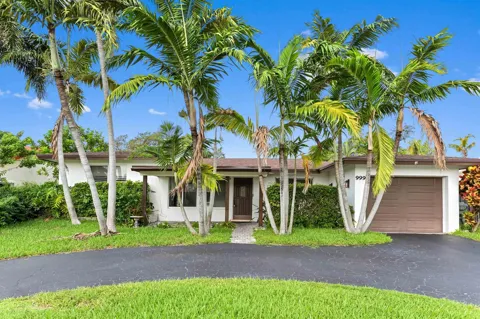 999 NW 3rd Avenue