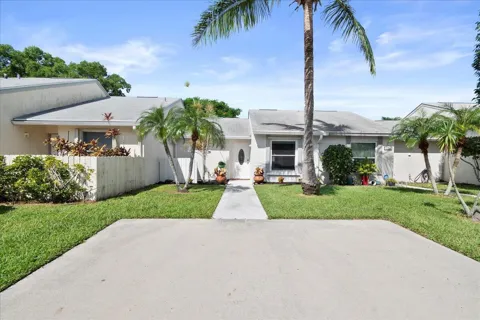 258 PALMETTO COURT