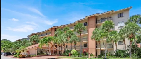 701 SEAFARER CIRCLE #105