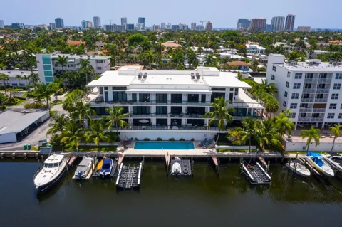 161 ISLE OF VENICE DRIVE #203