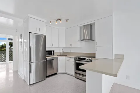 55 NE Spanish Trail #2010