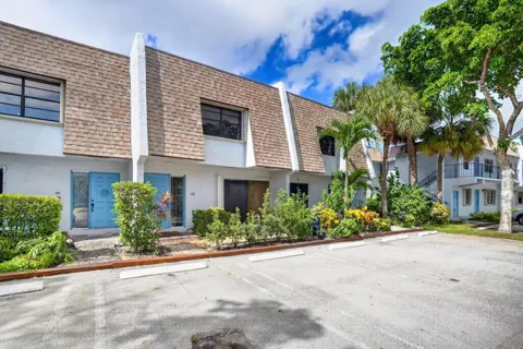 400 CANAL Point S #130