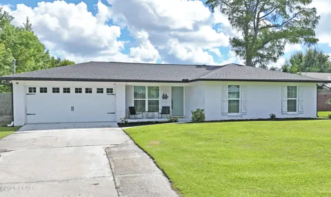 3112 Lanny Lane