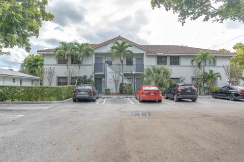11684 NW 39th Street