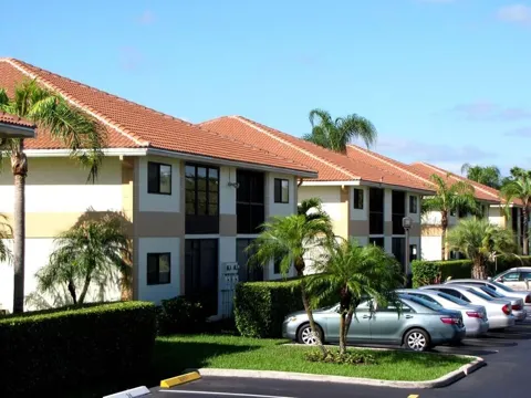 15217 LAKES OF DELRAY BOULEVARD #107