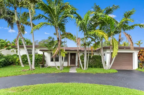 999 NW 3rd Avenue