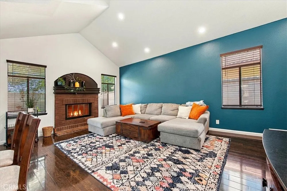 7676 Cardiff Rancho Cucamonga, CA 91730
