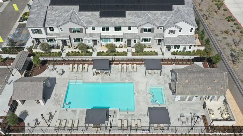 3541 S. Eichler Paseo #26 Ontario, CA 91761