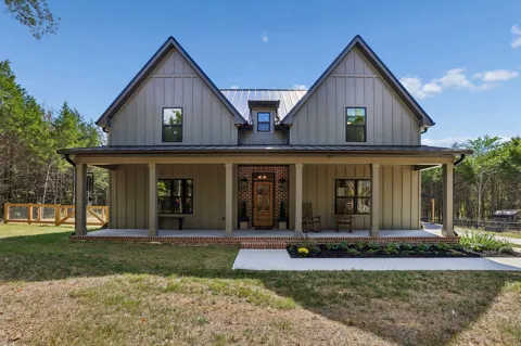 3890 Poplar Hill Rd