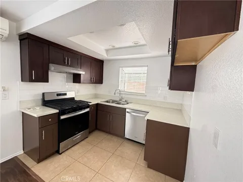 4228 W 129th