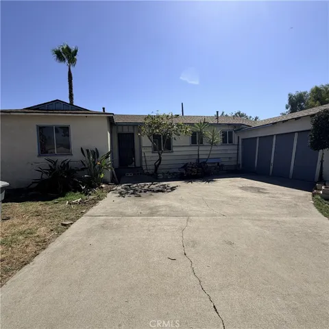 106 Belhaven Place