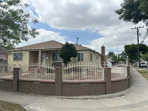 1301 S Castlegate