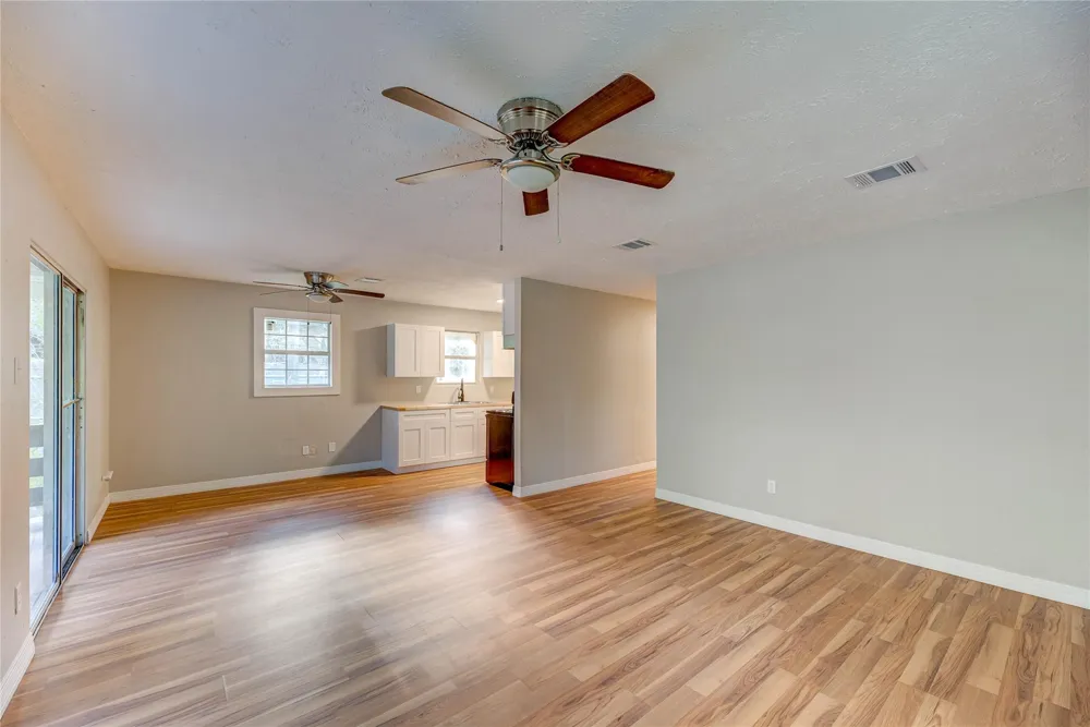 61 Hooker Lane Shepherd, TX 77371
