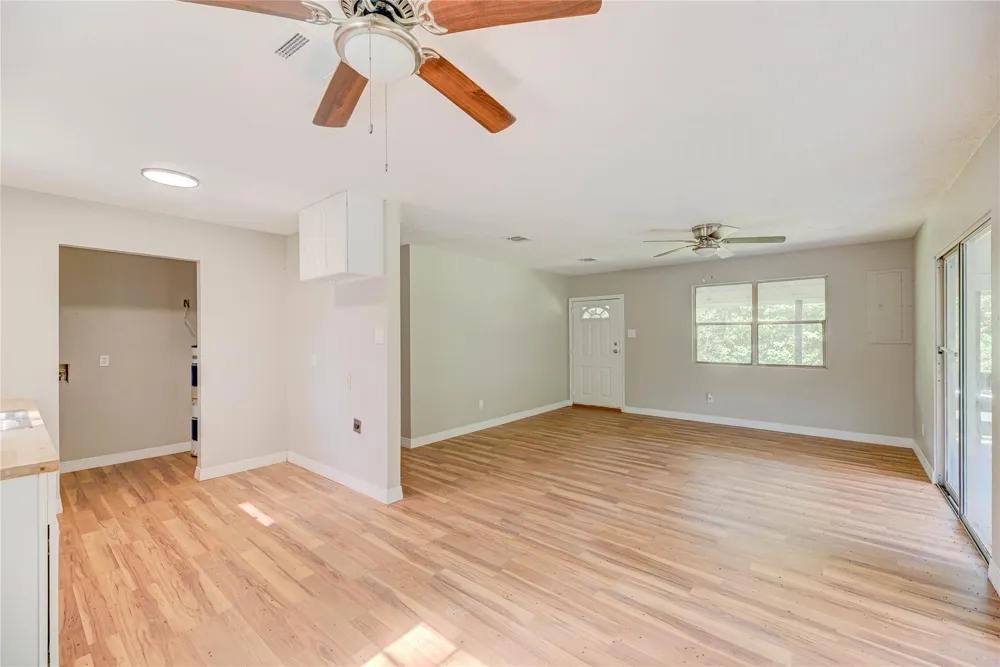 61 Hooker Lane Shepherd, TX 77371