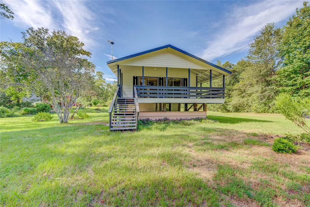 61 Hooker Lane Shepherd, TX 77371