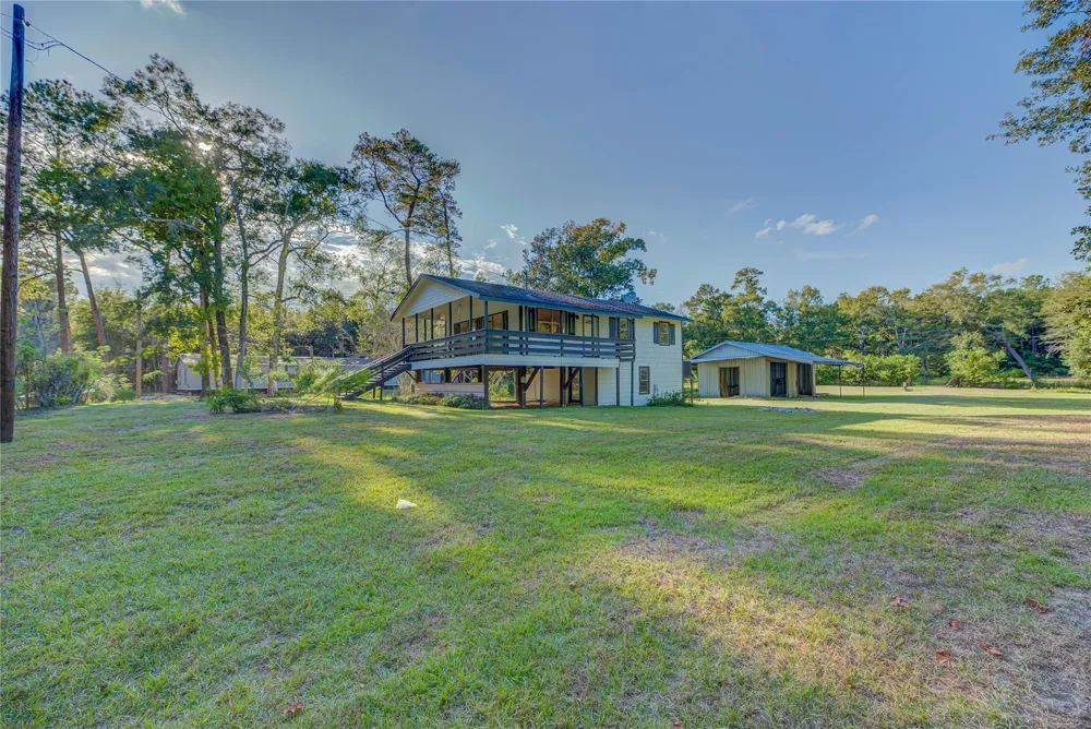 61 Hooker Lane Shepherd, TX 77371