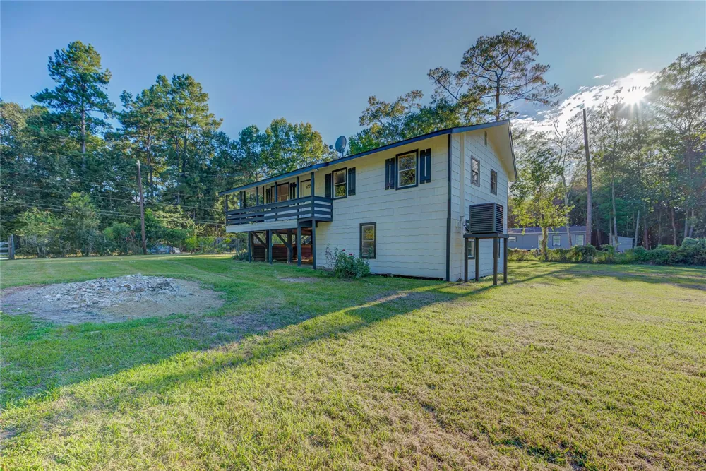 61 Hooker Lane Shepherd, TX 77371