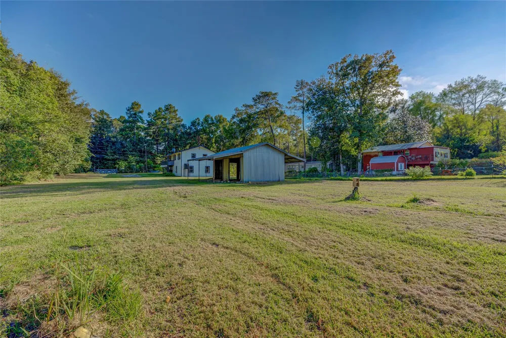 61 Hooker Lane Shepherd, TX 77371