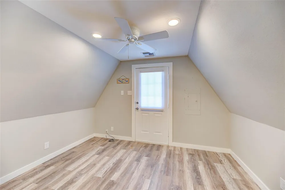 221 Crestmont Street Point Blank, TX 77364