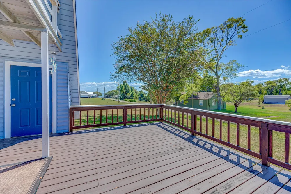 221 Crestmont Street Point Blank, TX 77364